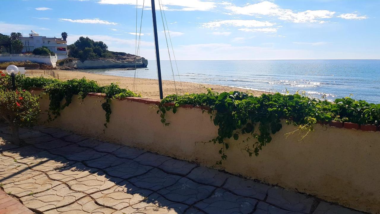 Casa La Conchiglia Sulla Spiaggia Lido di Noto Dış mekan fotoğraf